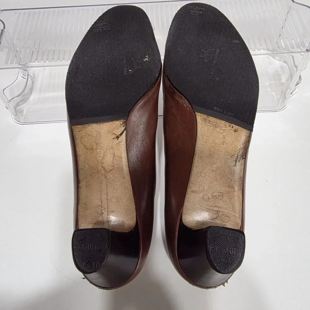 Salvatore Ferragamo Brown Leather Pumps Heels Women 8B Made Italy Comfort Chic